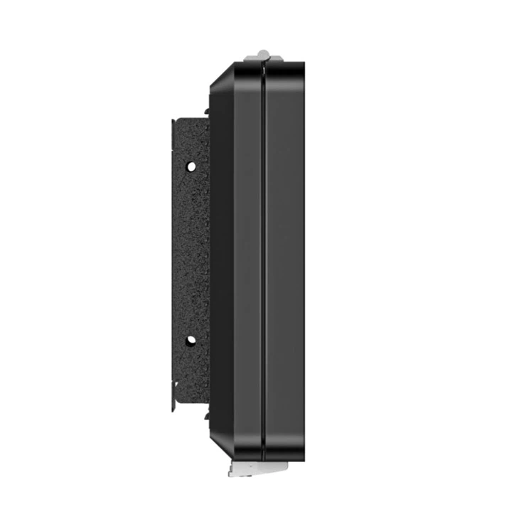 Outdoor Wallmount Digital Signage 32